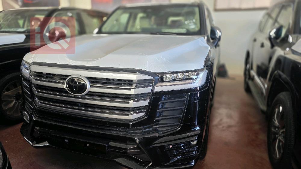 تويوتا لاندكروزر